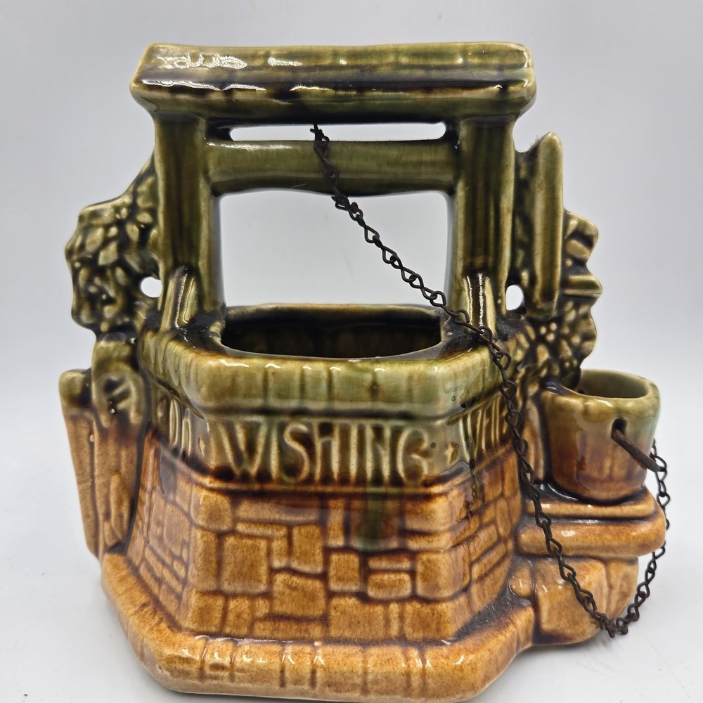 McCoy Pottery Wishing Well Planter Chain‎ Attached Vintage USA 1950s Ceramic